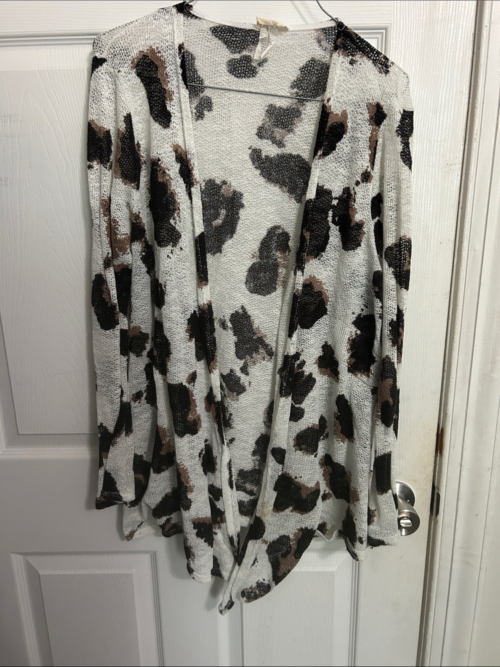 Lightweight Open-Front Animal Print Cardigan - White/Brown/Black